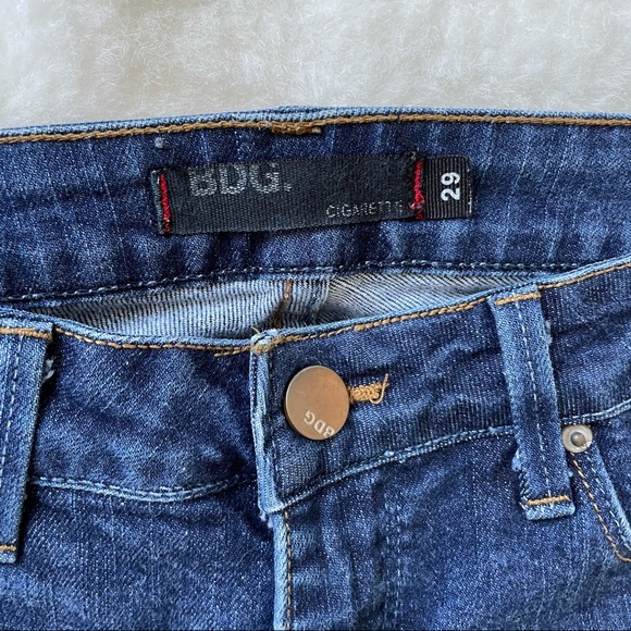 BDG Cigarette Jeans - Picture 6 of 7